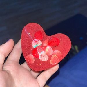 Heart trinket holder